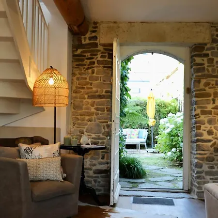 펜션 La Huniere 바르네빌카테레