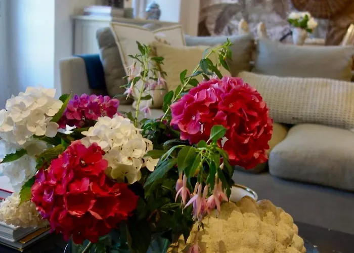 La Huniere بارنفيل-كارتريت