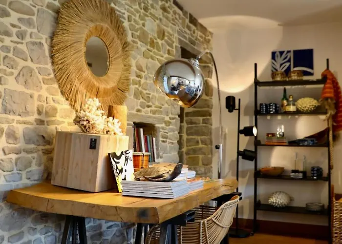 بيت للعطل La Huniere